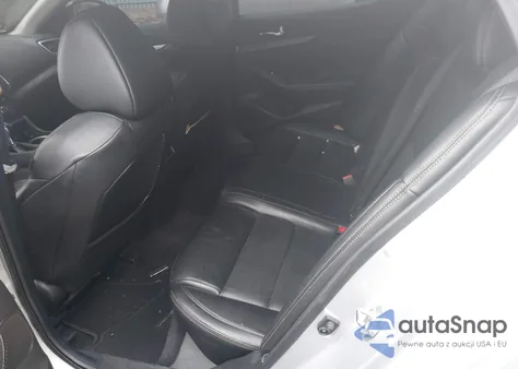 2017 Nissan Maxima 3.5 Sv z USA, uszkodzony, nr VIN 1N4AA6AP6HC442071